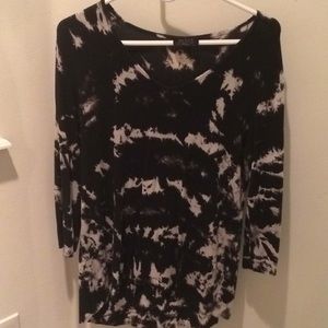 Tie die long sleeve top